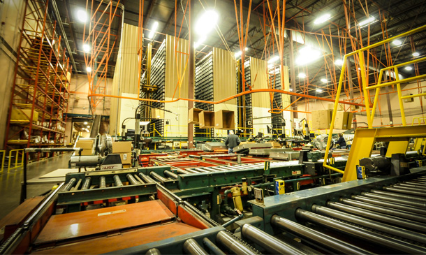 Photo of interior of Minneapolis Thermo King parts warehouse